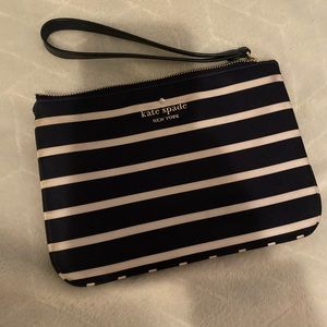 Kate spade blue/white wristlet